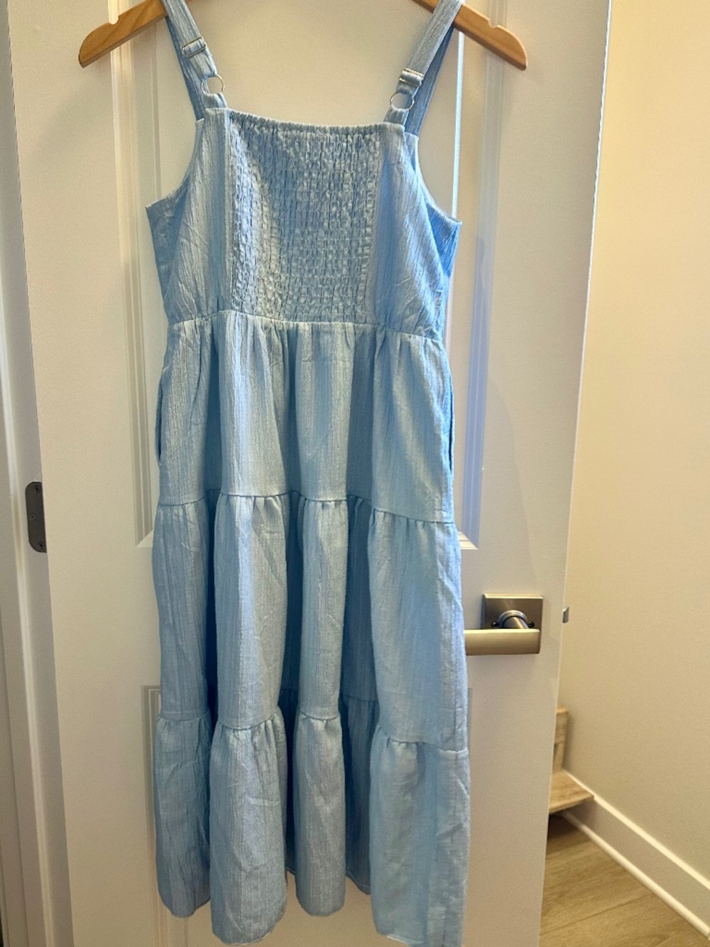 Arshiner Girl's SZ 12 Light Blue Stretch Bodice Tiered Dress With Pockets